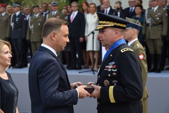 Gen. Hodges: Polska i USA ważną częścią zmian w NATO