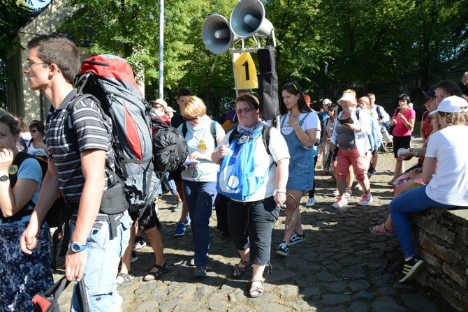 Pielgrzymkowe zejście z Góry św. Anny