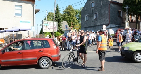 Pielgrzymkowe zejście z Góry św. Anny