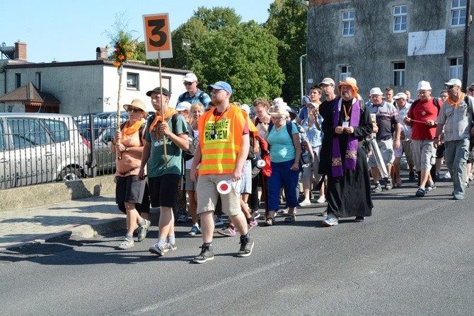 Pielgrzymkowe zejście z Góry św. Anny