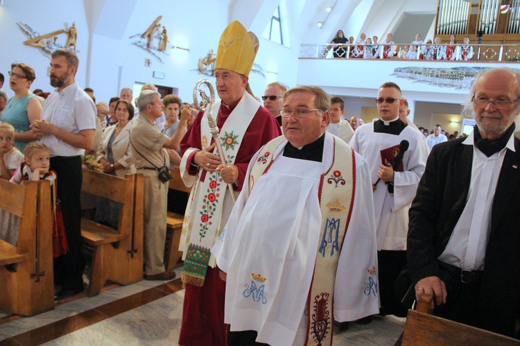 Poświęcenie kościoła w Woli Piskulinej