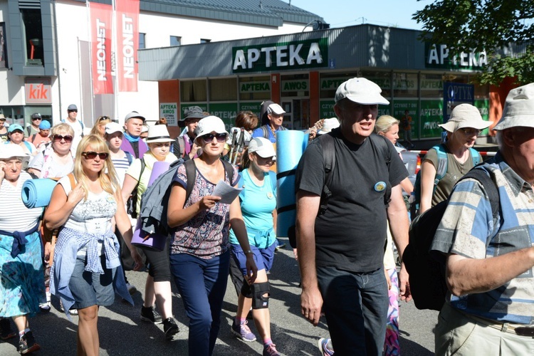 "Jedynki" wchodzą do Strzelec