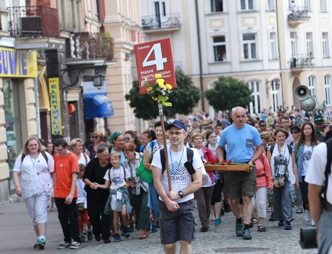 Głoście, że życie z Jezusem jest piękne