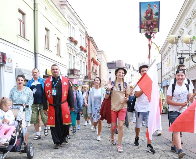 Wyjście Pieszej Pielgrzymki Tarnowskiej