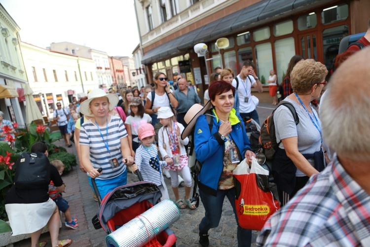 Wyjście Pieszej Pielgrzymki Tarnowskiej