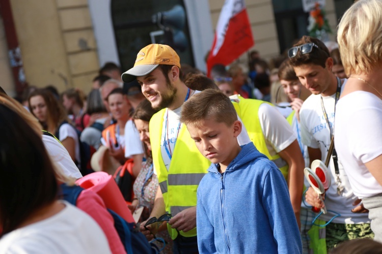 Wyjście Pieszej Pielgrzymki Tarnowskiej