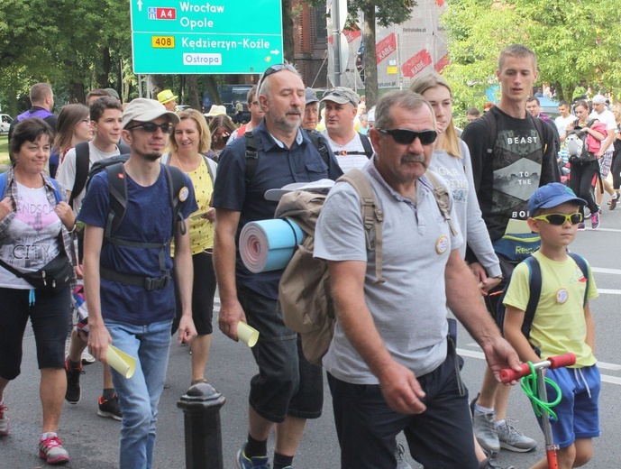 Rozpoczęcie Pieszej Gliwickiej Pielgrzymki na Jasną Górę 