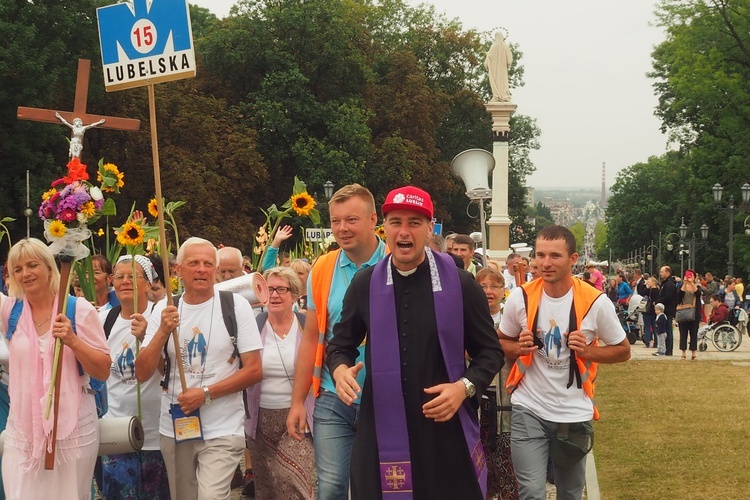 Pielgrzymi na Jasnej Górze