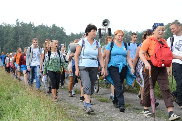 Czwartkowy poranek na szlaku