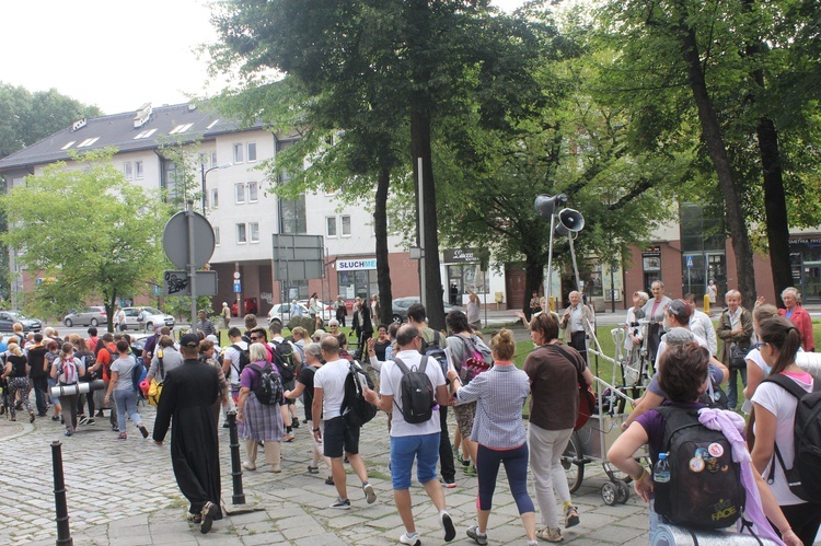 Rozpoczęcie Pieszej Gliwickiej Pielgrzymki na Jasną Górę 