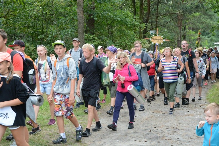 Druga część pielgrzymki na trasie