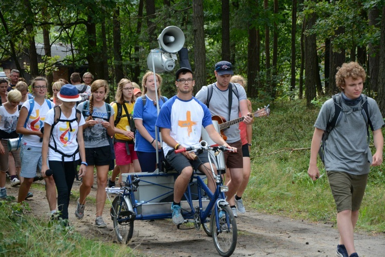 Druga część pielgrzymki na trasie