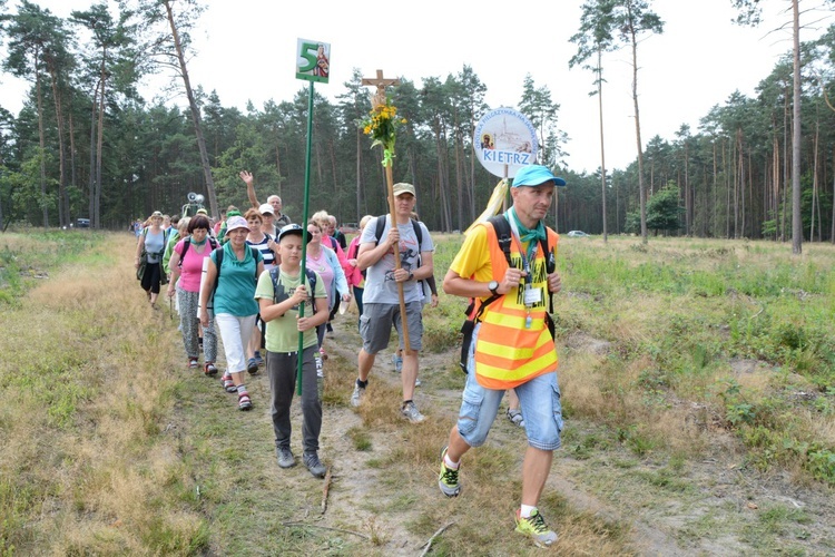 Druga część pielgrzymki na trasie