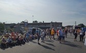 Pielgrzymi idą dziś przez cały dzień