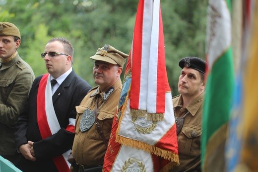 Msza św. w leśnej kaplicy na Baraniej Cisieckiej