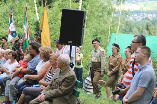 Msza św. w leśnej kaplicy na Baraniej Cisieckiej