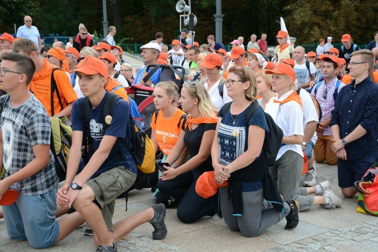 "Piątki" na ostatniej prostej