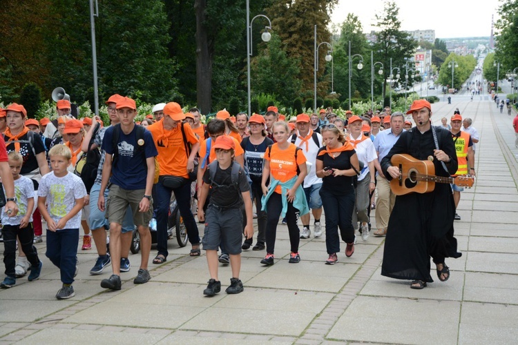 "Piątki" na ostatniej prostej