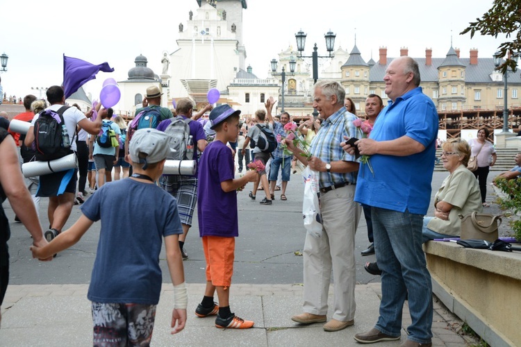 "Piątki" na ostatniej prostej