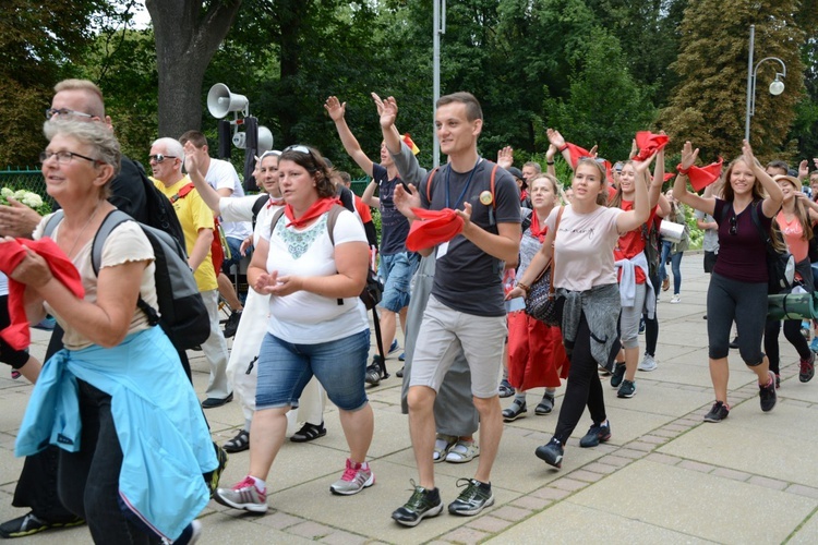 "Piątki" na ostatniej prostej