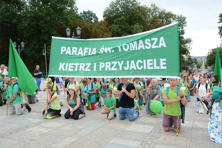 "Piątki" na ostatniej prostej