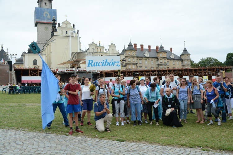 "Piątki" na ostatniej prostej