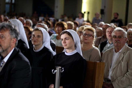 Koncert "Jezu, ufam Tobie" w sanktuarium Bożego Miłosierdzia