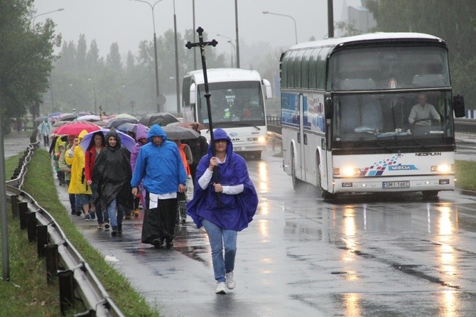 Pielgrzymka Kobiet do MB Piekarskiej 2017 - cz.1