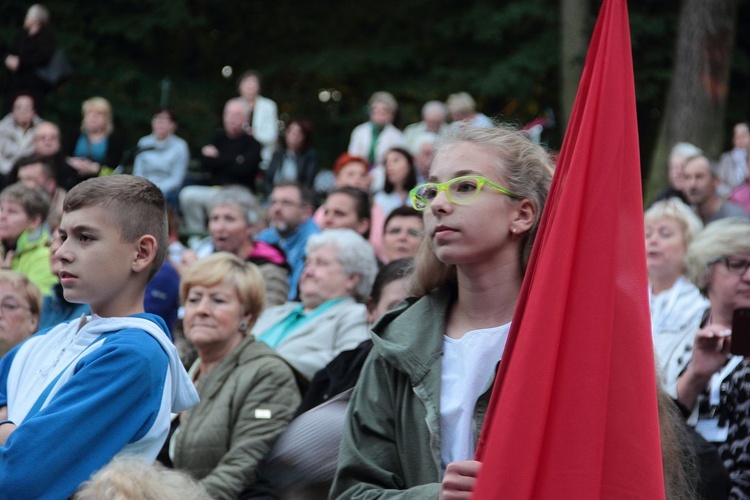 Chrześcijański Wieczór Uwielbienia w Czaplinku