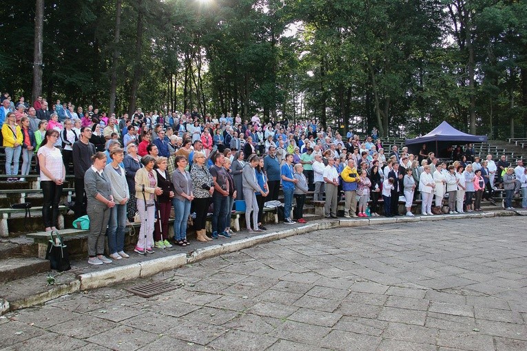 Chrześcijański Wieczór Uwielbienia w Czaplinku