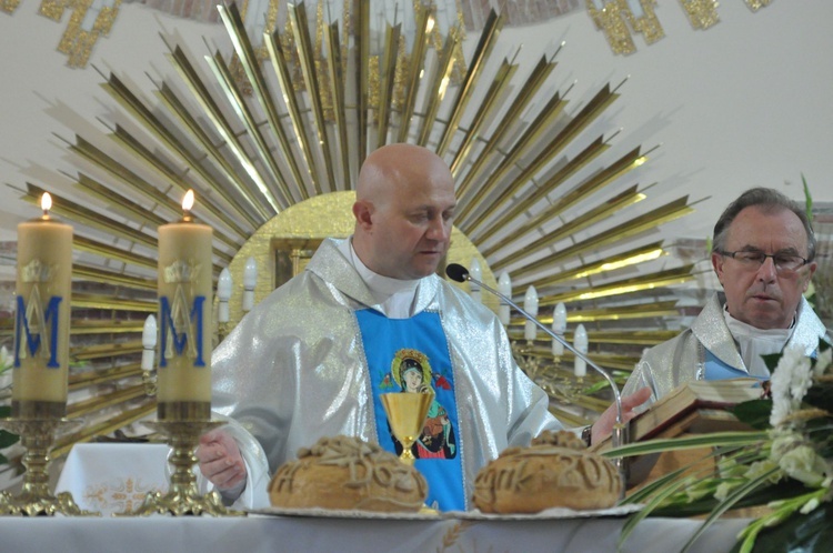 Dożynki parafialne w Łąkcie