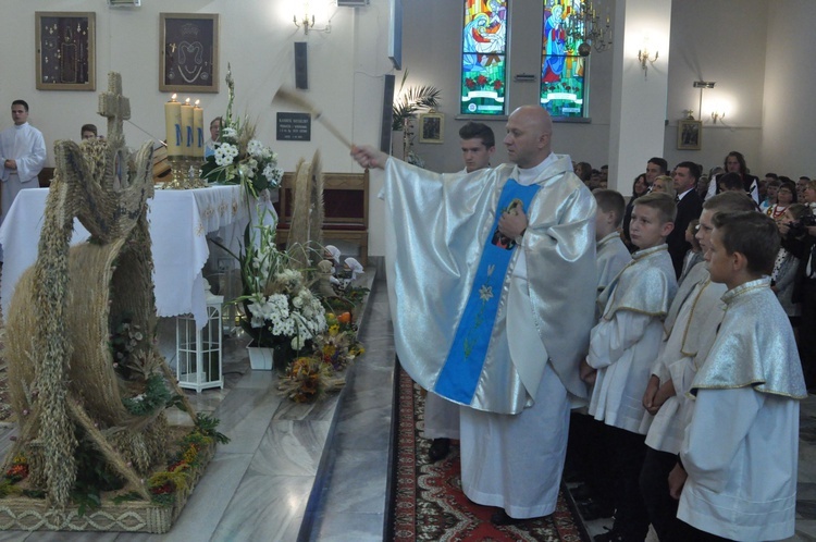 Dożynki parafialne w Łąkcie