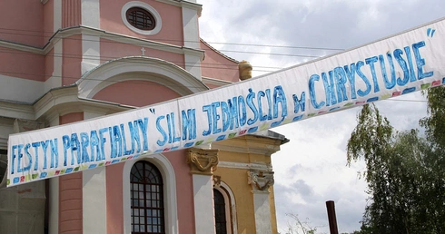 Festyn parafialny w Zimnej Wodzie