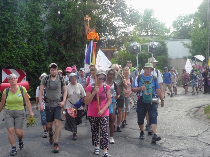 "Złota 15" w drodze na Jasną Górę