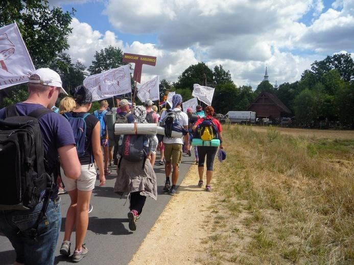 "Złota 15" w drodze na Jasną Górę