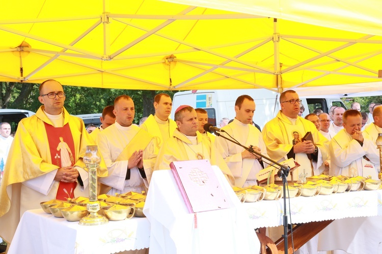 Msza św. w Pradłej - cz. B