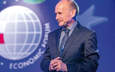 Zygmunt  Berdychowski  jest założycielem Fundacji „Instytut Studiów Wschodnich”, która organizuje Forum Ekonomiczne w Krynicy-Zdroju. Jest też pomysłodawcą towarzyszącego forum Festiwalu Biegowego.