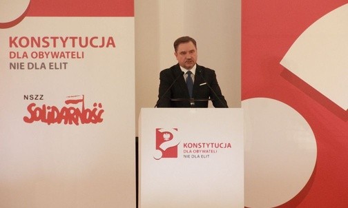 Suwerenem jest naród