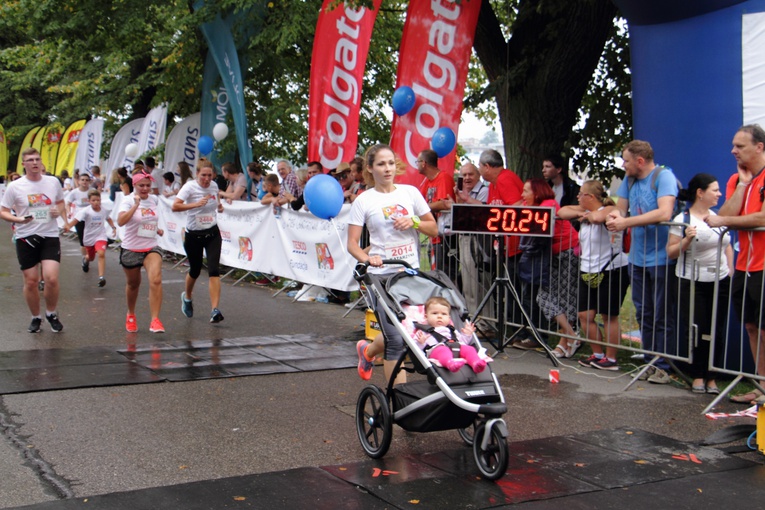 6. Charytatywny Bieg Fundacji Tesco Dzieciom