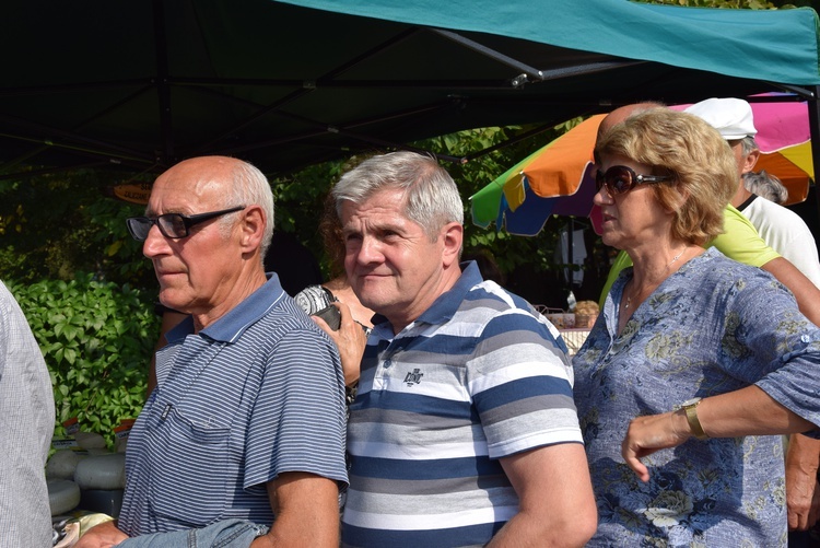 Święto chleba i miodu w Radziejowicach