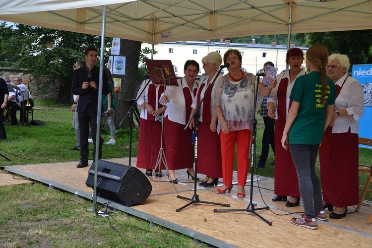 Pielgrzymka i piknik w Henrykowie cz. 2