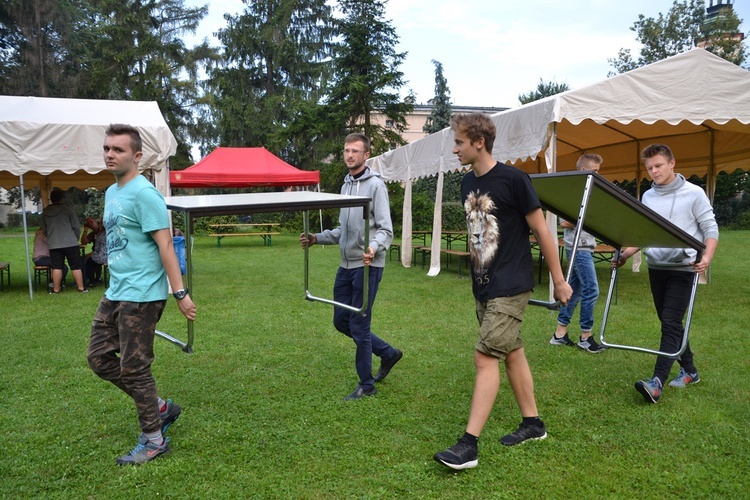 Pielgrzymka i piknik w Henrykowie cz. 2