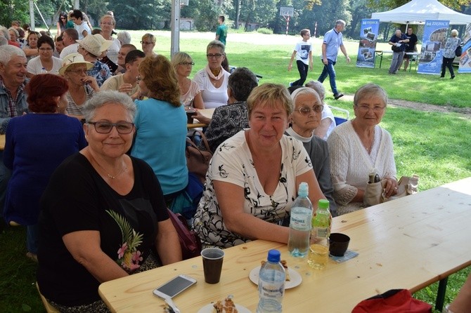 Pielgrzymka i piknik w Henrykowie cz. 2