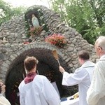 Błogosławieństwo groty Matki Bożej z Lourdes w Bińczu