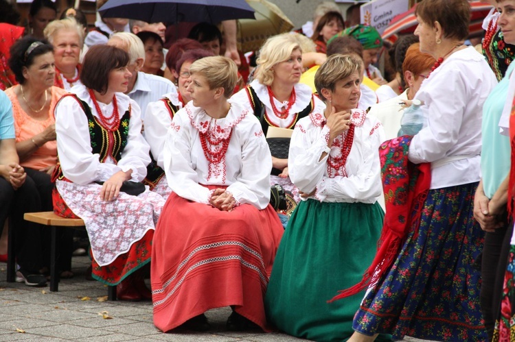 Dożynki wojewódzkie w Bobowej