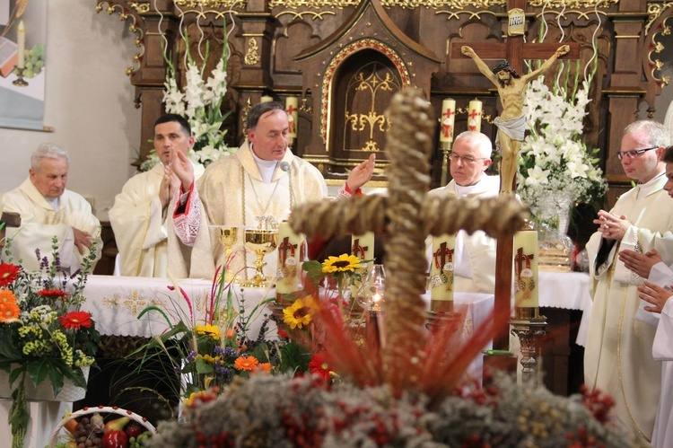 Dożynki wojewódzkie w Bobowej