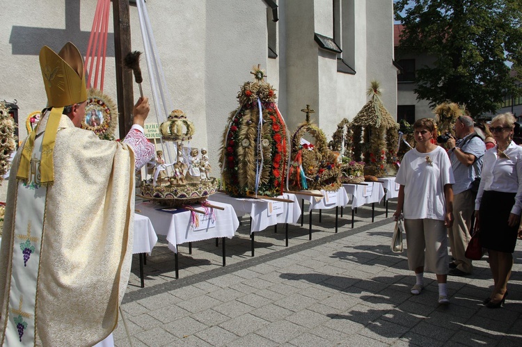 Dożynki wojewódzkie w Bobowej