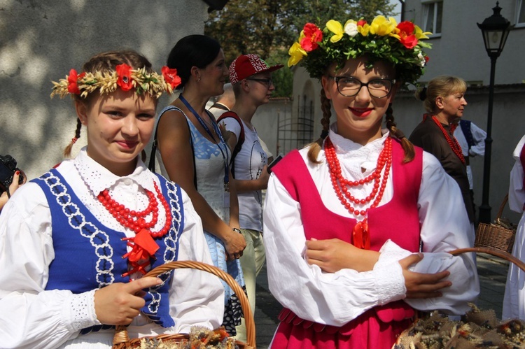 Dożynki wojewódzkie w Bobowej