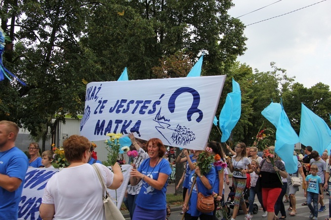 Powrót pielgrzymów do Głowna