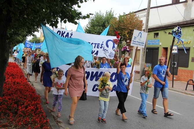 Powrót pielgrzymów do Głowna